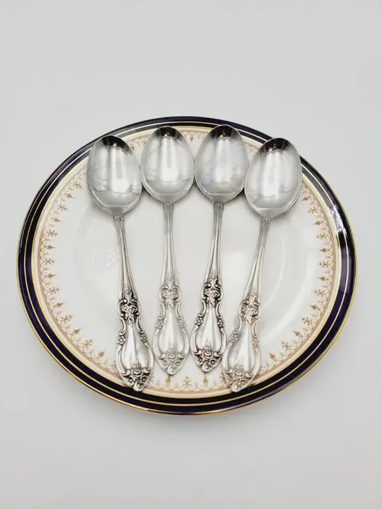 Oneida Community LOUISIANA Glossy Stainless Flatware Tablespoon Vtg