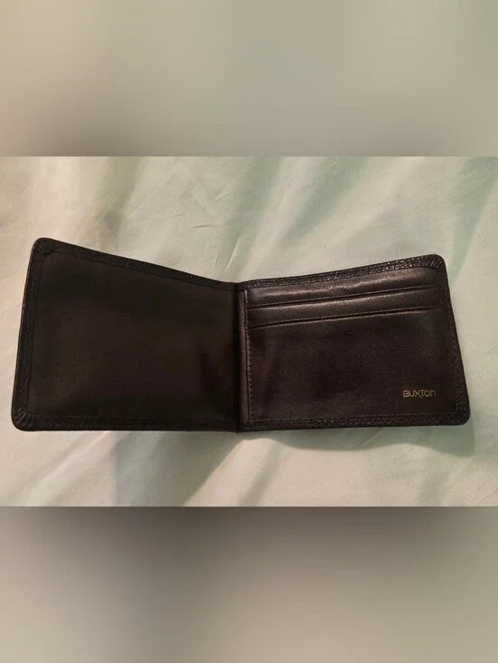 Buxton genuine leather card holder