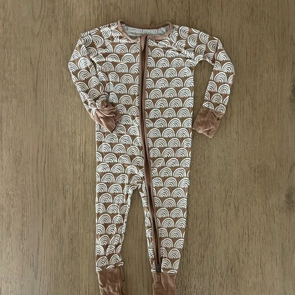 Little Sleepies Baby Bamboo Rust Rainbows Zippy 12-18 Months Excellent condition