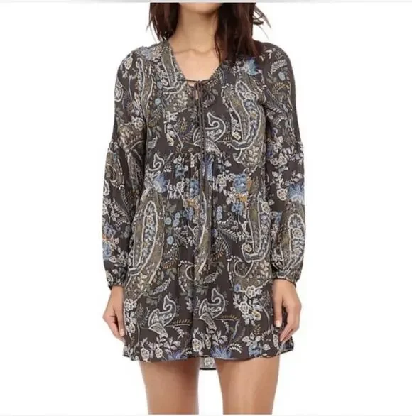 Free People Rain or Shine Tunic Dress Size M Floral Paisley Lace Up Crochet Mini