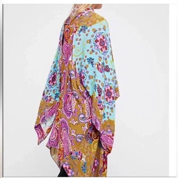 RARE Free People Little Wing‎ Mix Print Kimono Cut Out Back One Size