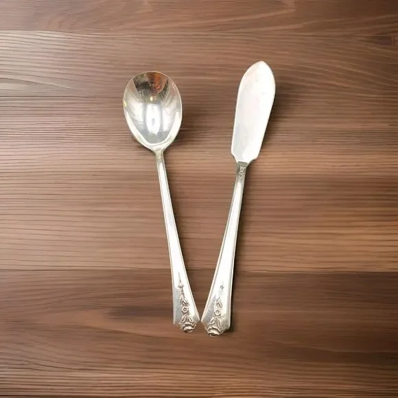 Set 2 Holmes and Edwards SPRING GARDEN Butter Knive And Sugar Spoon Flatware Vtg