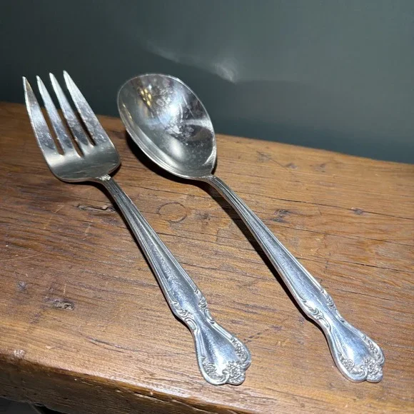 Rogers and Bros Silver Plate Serving Fork and Spoon Daybreak Elegant Lady Set 9