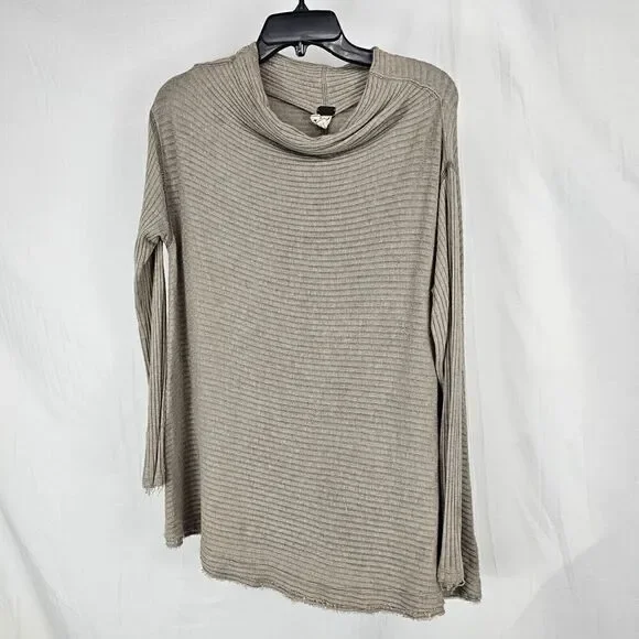 Free People Lover Rib Thermal Top Sweater Size Medium Women's