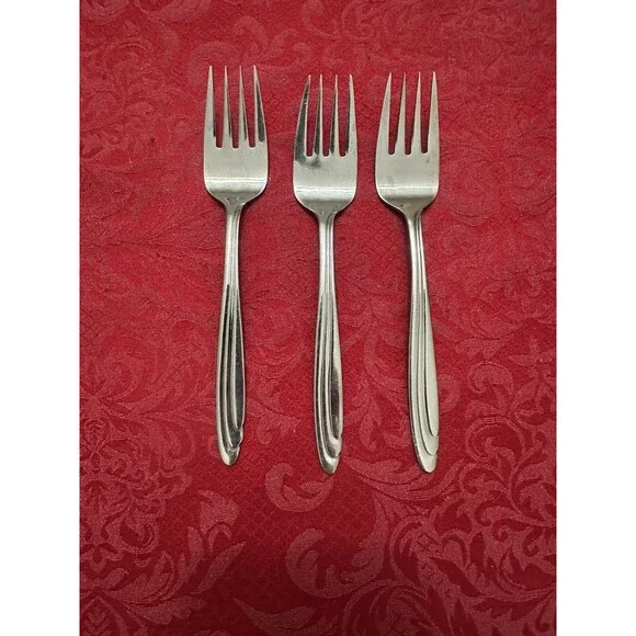 3 Reed & Barton Select Elise 6-3/4” Salad Forks Stainless Korea