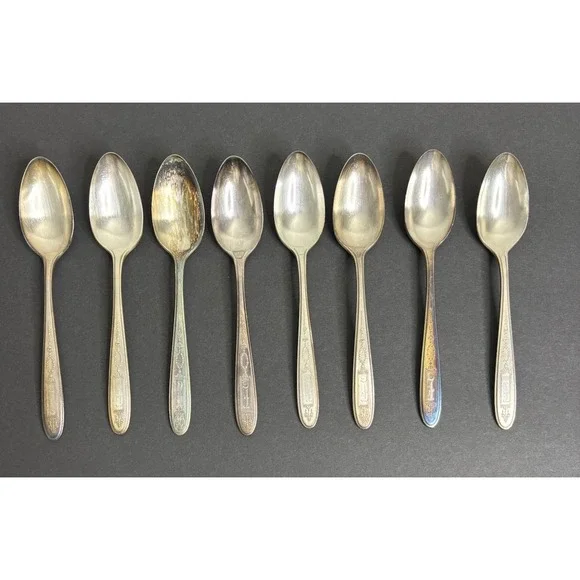8 Oneida Community Grosvenor Teaspoons Silverplate 6 1/8