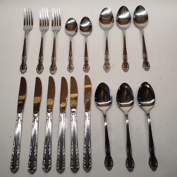 Vintage Utica SARANAC STAINLESS  Flatware‎ Korea 17 Piece Mixed Lot