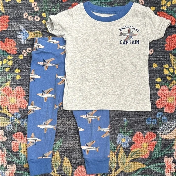 Old Navy Short-Sleeve Airplane Pajamas, Size 12-18 Months