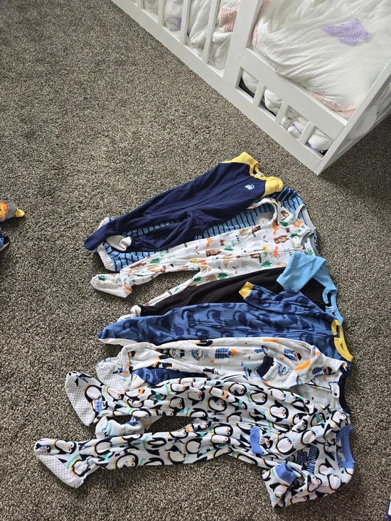 Lot Of 7 Boys 4t Footed Fleece Pajama