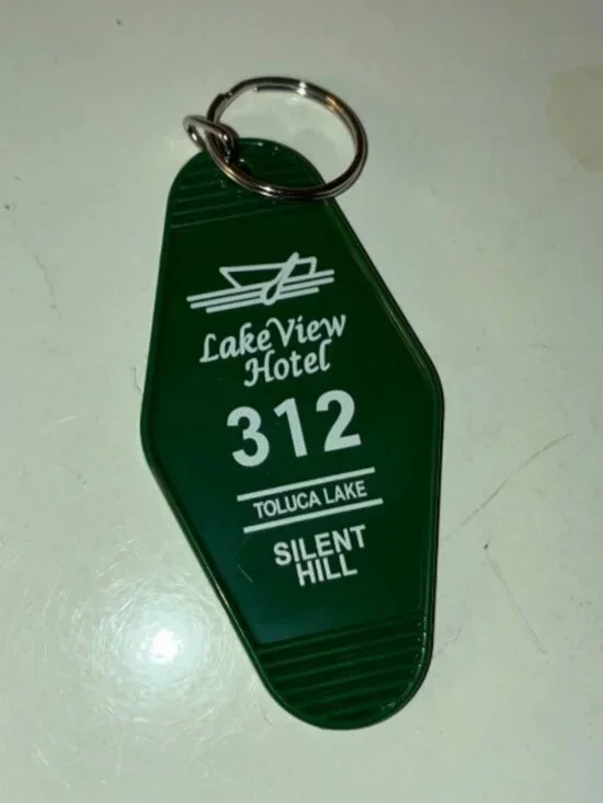 Silent Hill Hotel 2 James Sutherland Keychain - New