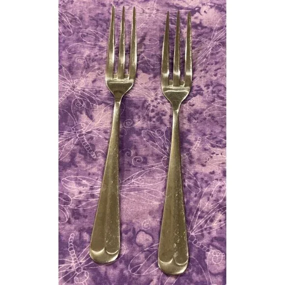 The Main‎ Course MNF3 Salad Forks Fork Korea Stainless Flatware Set of 2 Vintage