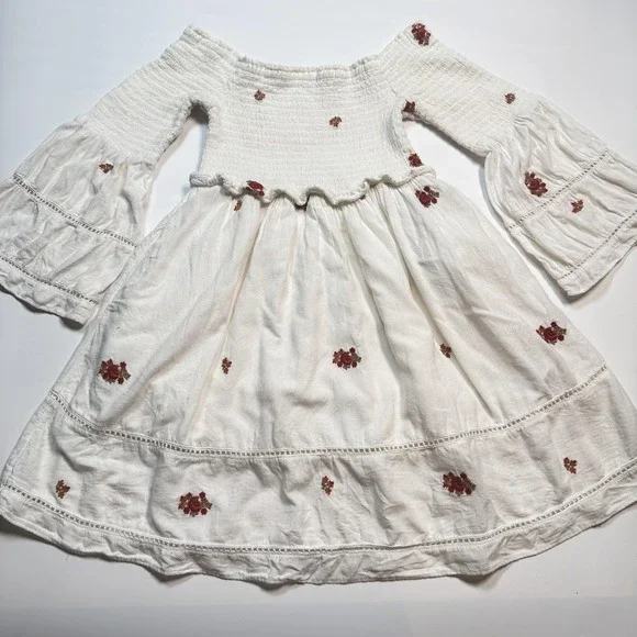 Free People Off Shoulder Boho Dress Womens XS White Floral Smocked Bell‎ Sleeve