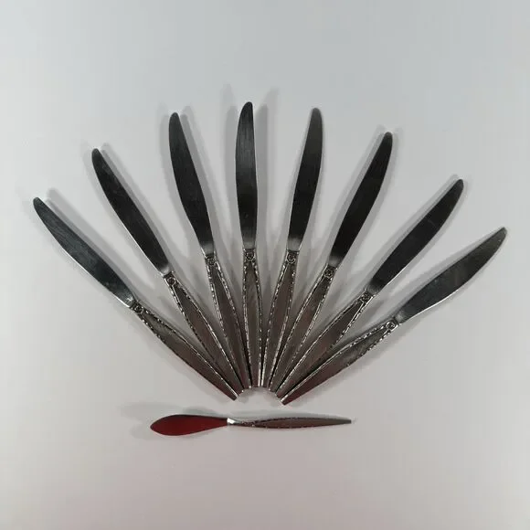 Oneida Community VENETIA 8 Dinner Knives & 1 Butter Knife/Spreader Stainless