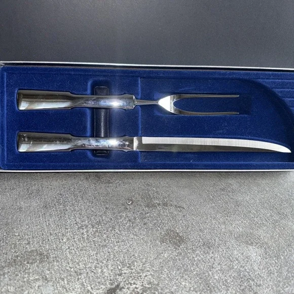 Mid Century Towle Stainless Steel 2 Piece Carving Set