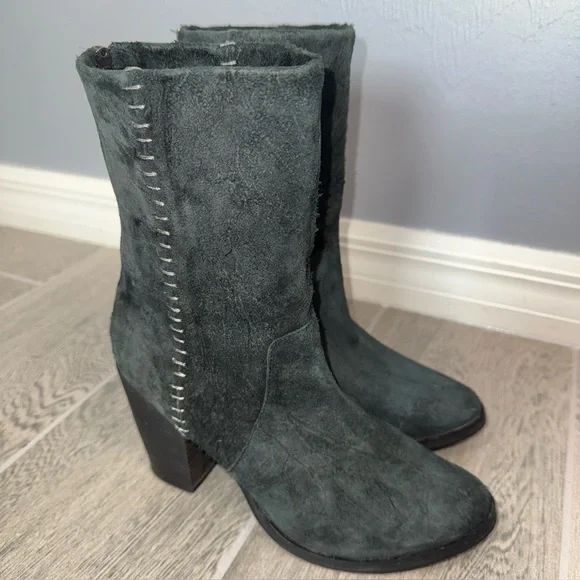 Free People Faded Black Suede Boots Distressed Leather Mid‎ Calf Heel US 8 (39)