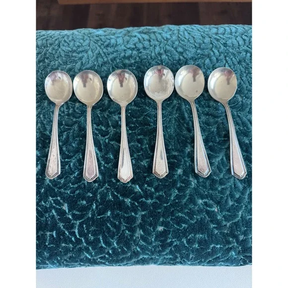 6 Vintage Gordon's Jefferson Silverplate Hotel Soup Spoons Restaurant Ware