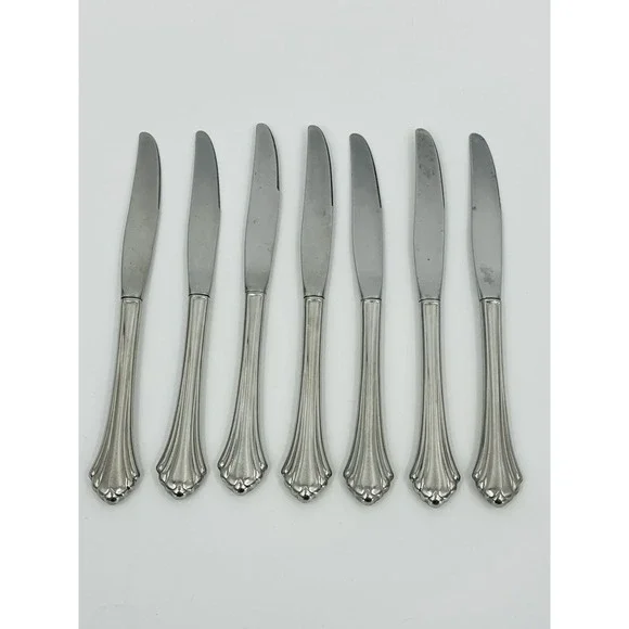 Oneida USA Bancroft Set of 7 Butter Knives Flatware Stainless Steel 9