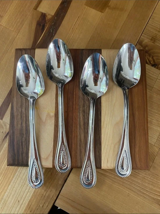 Set of 4 Cuisinart Fampoux Stainless Oval Place Soup Spoons 8