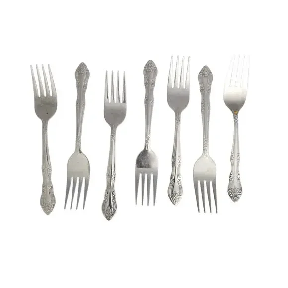 WM Rogers Dream Rose 7 Salad Forks Stainless Steel Flatware Korea Vintage Floral