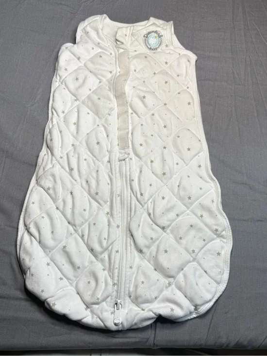 Dreamland baby weighted Sleep Sack in White with Gray Star Accents
