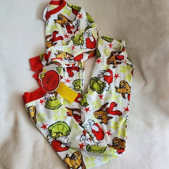 BRAND NEW Kids Grinch Pajamas Set Size‎ 8 Holiday Christmas Cozy Girls Boys