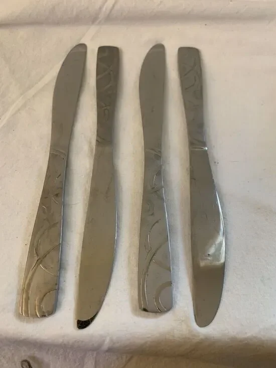 Cambridge Conquest Sand Knifes Stainless Steel Lot 4 Vintage Flatware China