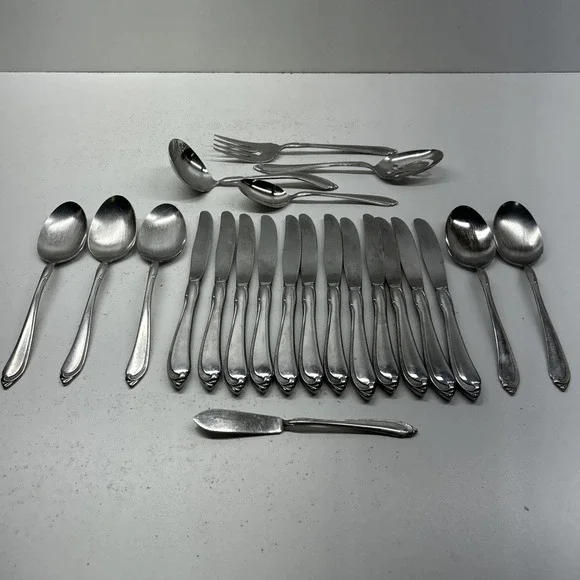 Oneida Ltd Stainless USA Flatware Set 22‎ Piece Assorted Bundle