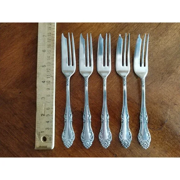5x Antique Wm A Rogers A10 CARLTON 1898 Silverplate Cake Pastry Pie Fork 6.8