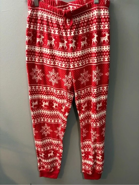 Old Navy Red and White Holiday Fleece Pants