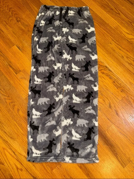 NWOT Fuzzy Fleece Sleep Pants