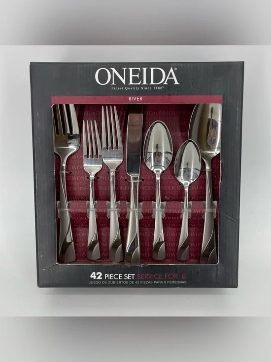 NEW Oneida River 42 Pc Stainless Flatware Set Service For Serving Set For 8