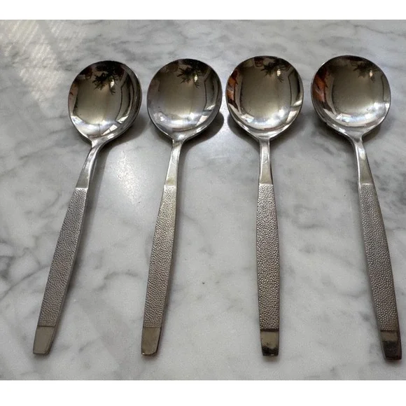 Wallace Silver Montisi Stainless Soup Spoons Textured Glossy Set of 4 Taiwan