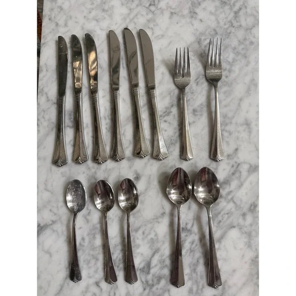 Stanley Roberts Victory Stainless Flatware 13pc Set Knives Forks Spoons Korea