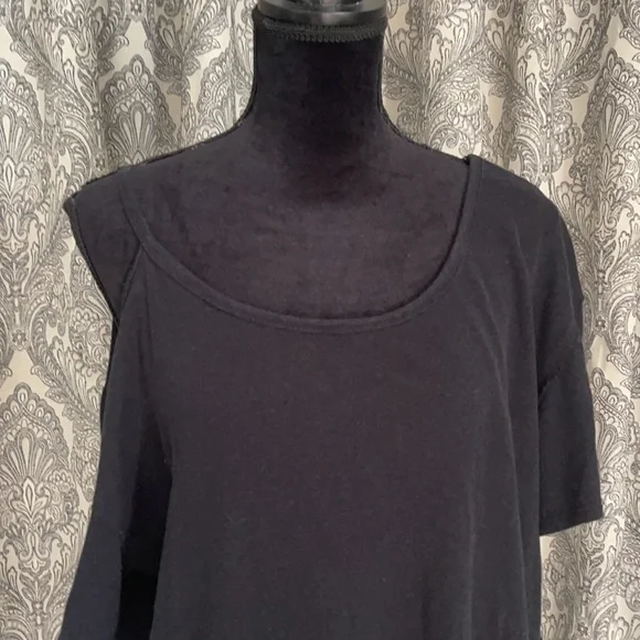 One shoulder cut out loose t shirt top