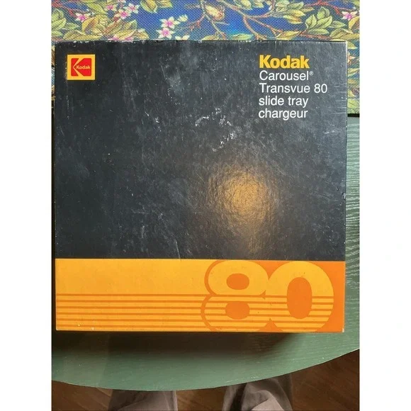 VTG‎ Kodak Carousel Transvue 80 Slide Tray Projector Original Box w/ Manual
