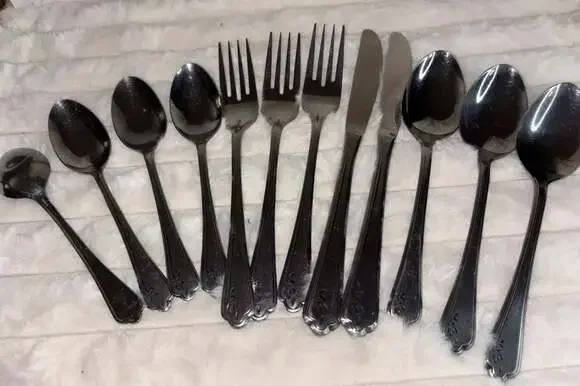 Vintage Imperial International FLEURETTE Stainless Korea Flatware Set 12 Pc Lot