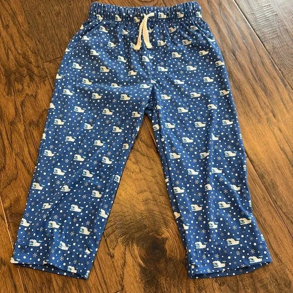 Vineyard Vines yeti pajama pants