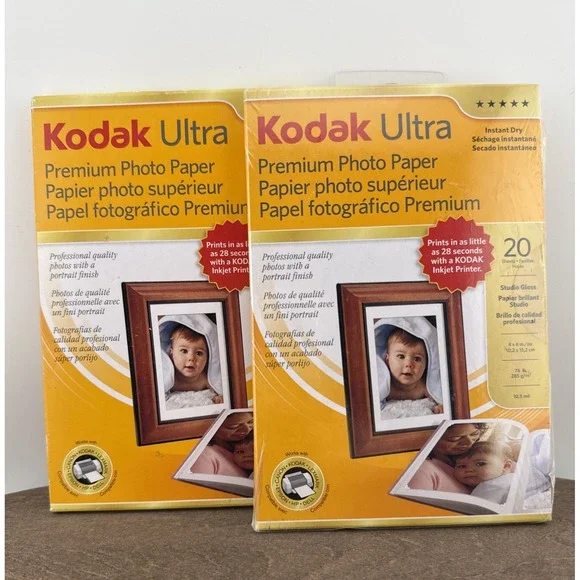 Kodak Ultra Premium Instant‎ Dry Photo Paper 30 Studio Semi Gloss Sheets 4x6 M