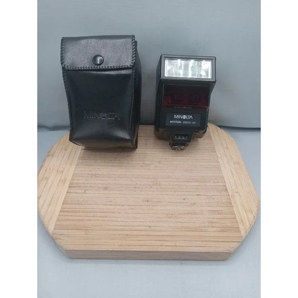 Minolta Maxxum 2800 AF Shoe Mount Flash w/ Black Case For Camera Tested Working‎