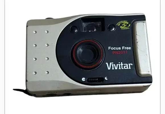 Vivitar PN2011 Focus Free 35mm Panoramic Film Camera