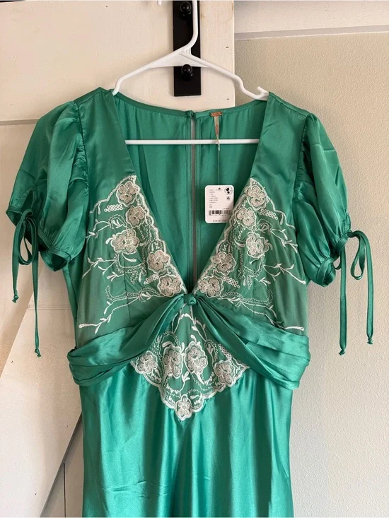 FREE PEOPLE Cooper Midi Dress | Embroidered Lace & Green Satin NWT