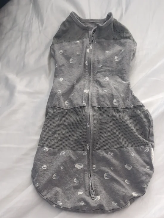 Sleepea 5-Second Baby Swaddle In Small Gray Moon