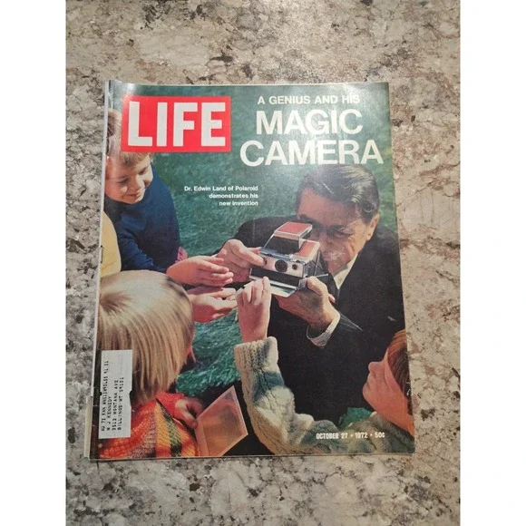 LIFE Magazine October 27 1972 Dr Edwin And His Magic Camera Polaroid