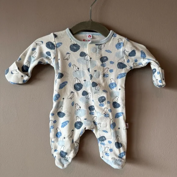 E=MC Magnetic Closure‎ Baby Bird Print Long Sleeve Footed Sleeper Size Preemie