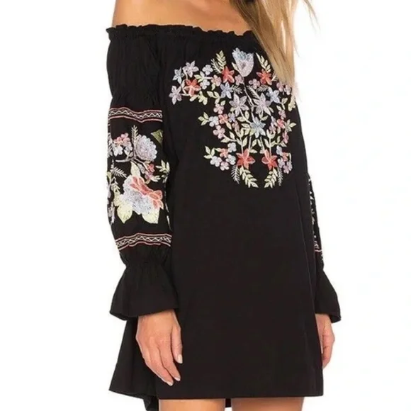 Free People Embroidered Dress Fleur Du Jour Off-The-Shoulder Black Floral  XS