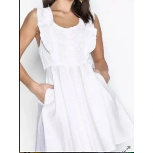 FREE PEOPLE Womens sz Large Half Moon white crochet ruffled fit & flare  pockets