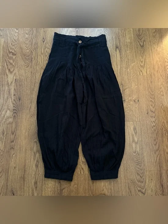 Free People Black High-Waist Balloon Pants size XS high rise