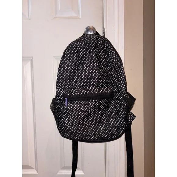 Thirty One‎ Backpack Black White Geometric Print Purple Zipper Mesh Pockets