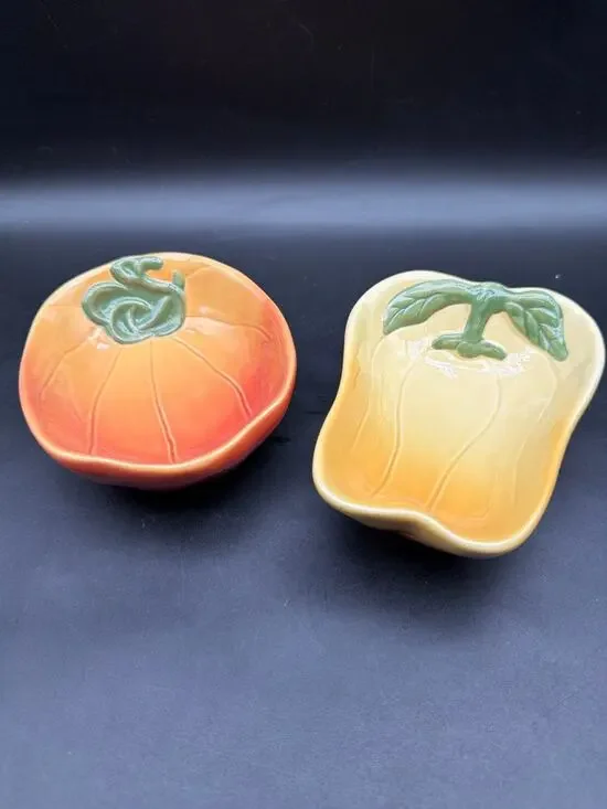 Williams Sonoma Jardin Potager Tomato & Yellow Pepper Dip Bowls Set of 2 Disco