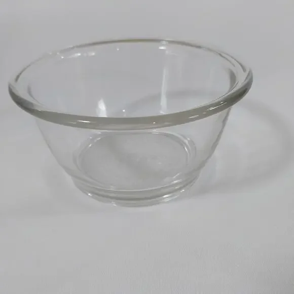 Pyrex 8200 1⅔ Cup Clear Glass‎ Bowl 390 ml
